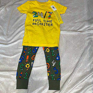 NWT Old Navy 18/24 months short sleeve pajama set‎